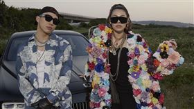 ØZI 10年前夜店認識 DIZZY DIZZO蔡詩芸。（圖／瑩音樂提供）