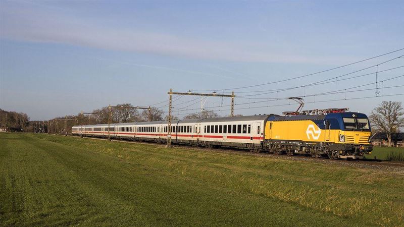 歷史今天／駕駛開錯軌道釀2火車對撞