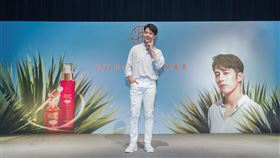 ▲一起來看看宇威哥讓皮膚凍齡的小撇步。（圖／品牌提供）