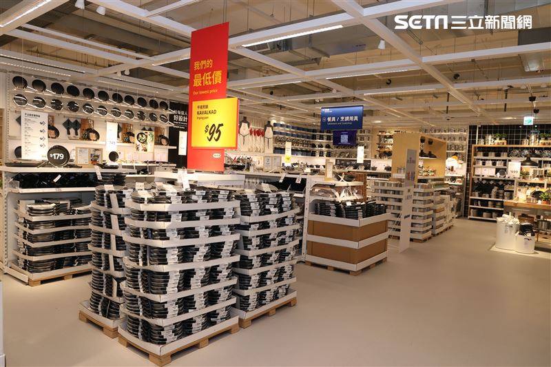 IKEA宜家家居内湖店即將開幕，獨有的特色結合大台北地區小坪數居家空間的展示間需求，展間超好逛服務更完善、設計更環保、親子專屬空間。（記者邱榮吉/攝影）