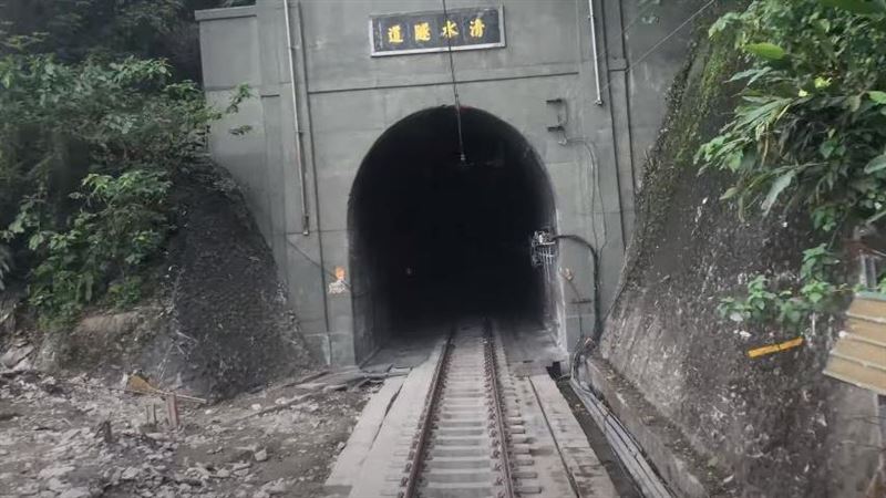 太魯閣事故地通車！壁上全痕跡超揪心