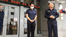 台北市，松山，松山分局，中崙派出所，當事人，握手道歉，教官，記者李依璇攝影