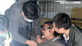 曾姓油漆工持剪刀刺死林姓檳榔西施。（圖／翻攝畫面）