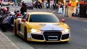  千萬「天竺鼠車車」路上跑 網笑：有錢就是任性（圖／翻攝自路上觀察學院）