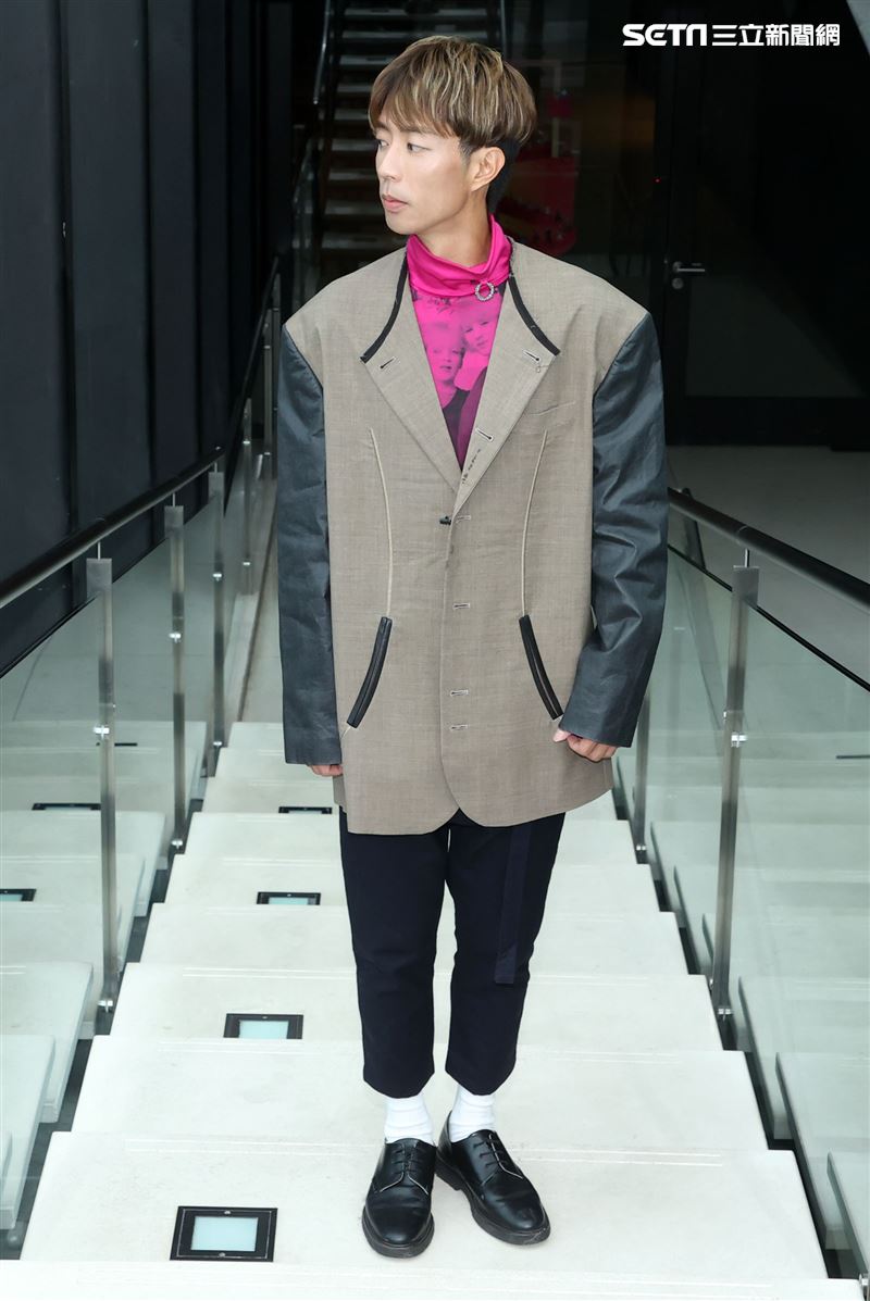 「全明星」廖允杰三立新聞網專訪。（記者邱榮吉/攝影）