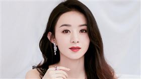  趙麗穎離婚，網友挖出她參加2020微博之夜的影片，被指疲憊、不開心。微博