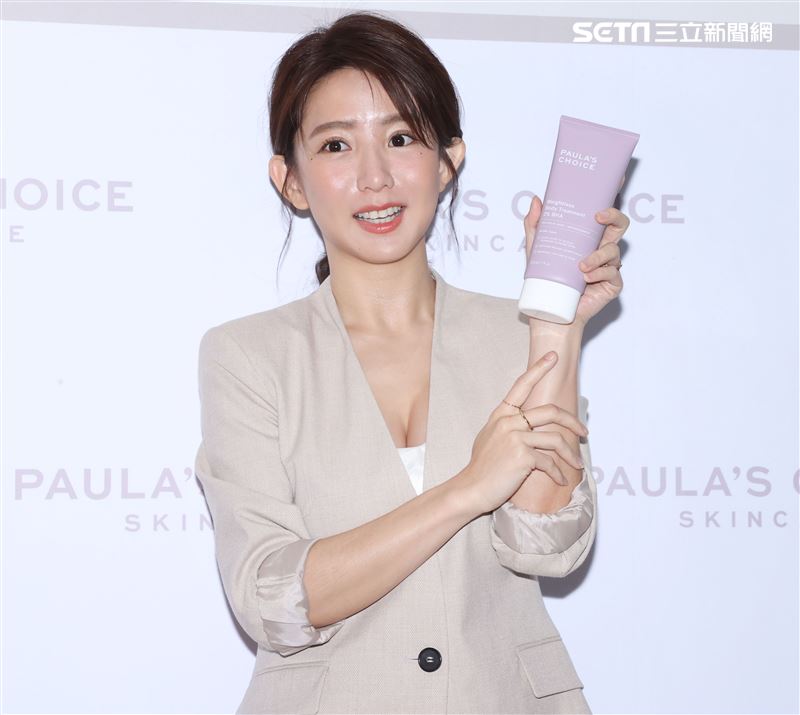 郭書瑤擔任水楊酸美體大使。（記者邱榮吉/攝影）