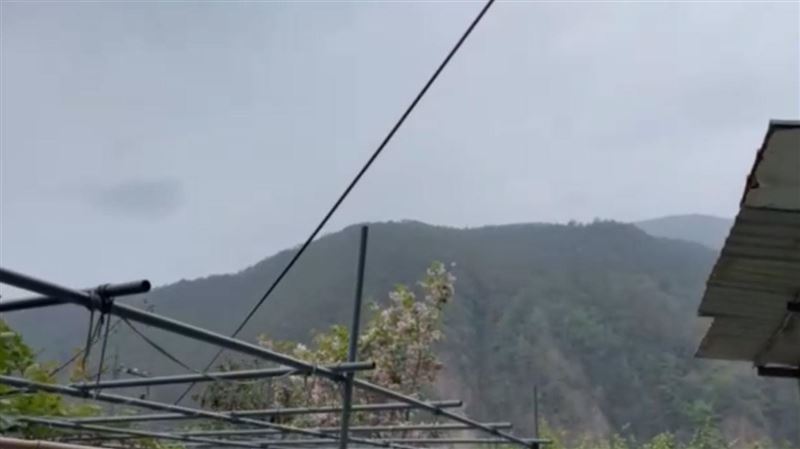 新／雨神移動　德基水庫上游飄毛毛雨