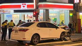 台北,超商.車禍