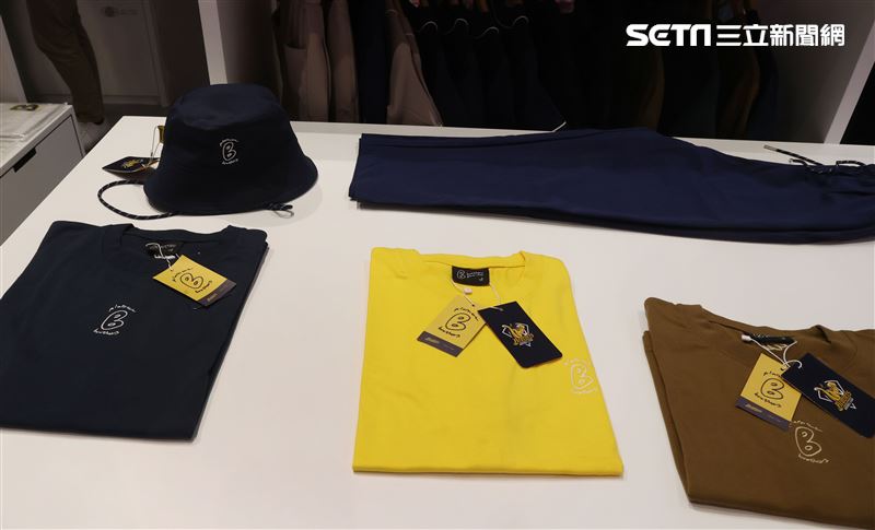 中信兄弟南港旗艦店2.0「B-SPACE」開幕。（記者邱榮吉/攝影）