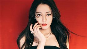 迪麗熱巴（圖／翻攝自嘉行迪麗熱巴工作室微博）