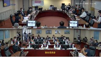 警局被砸還和解？王世堅轟：可關門了