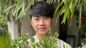 藝人陳嘉行為藝名「焦糖哥哥」的商標註冊與優視傳播打官司多年。(圖／陳嘉行臉書)