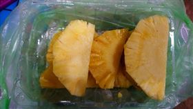 市場,鳳梨,劣質品,奸商,水果(翻攝自 爆怨2公社)