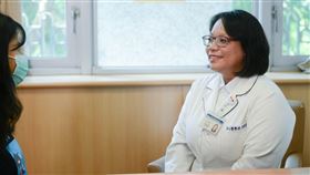 許雅惠臨床心理師教導民眾用「烏龜技巧」的三步驟處理情緒
（圖／台北慈院提供）