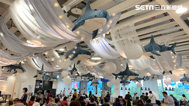 獨／IKEA「鯊魚餐廳」是開幕限定