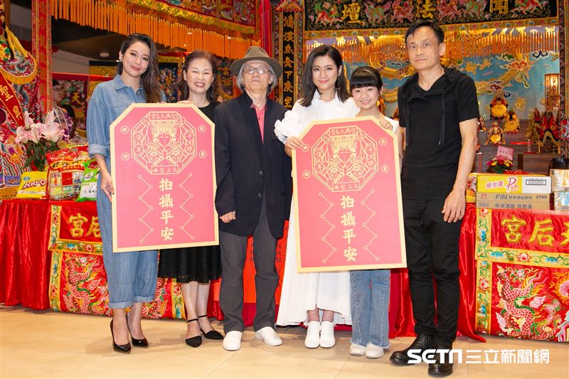 鄧志鴻、高宇蓁、赫容、吳以涵、Selina、陳以文出席電影《頭七》開鏡記者會。（圖／記者楊澍攝影）