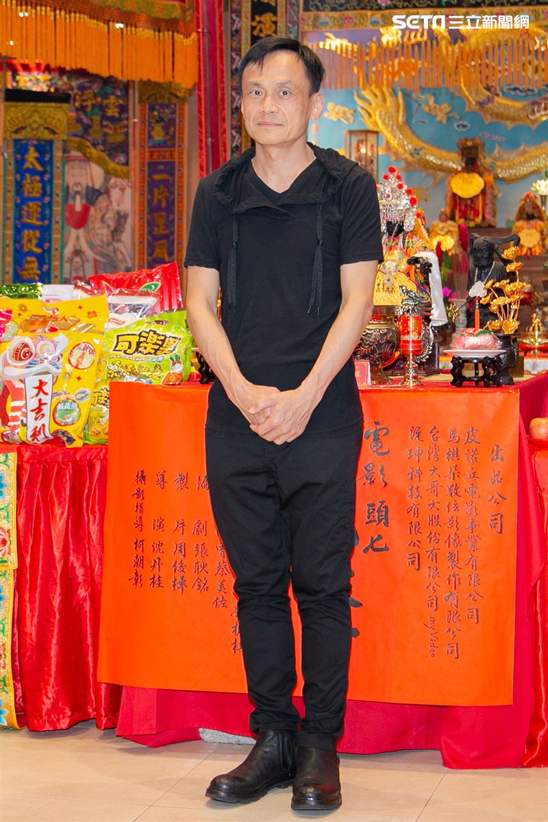 鄧志鴻、高宇蓁、赫容、吳以涵、Selina、陳以文出席電影《頭七》開鏡記者會。（圖／記者楊澍攝影）