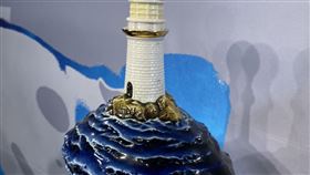 台灣老牌酒廠馬祖酒廠今日宣佈，將與國際陶瓷品牌法藍瓷，於今年七夕情人節合作，聯名推出限量的《夢幻藍眼淚》酒。（圖／記者簡浩正攝影）