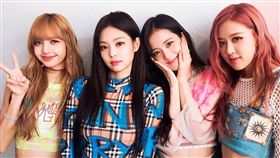 2020亞太區最美臉孔榜，前三名依序為Angelababy、MAMAMOO成員玟星、BLACKPINK Lisa。