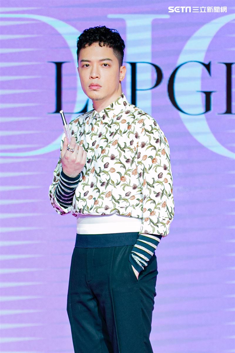 曾之喬、陳庭妮、吳卓源、J.Sheon出席2021全新《迪奧癮誘粉漾潤唇膏》媒體預覽會。（圖／記者楊澍攝影）