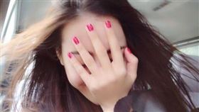 ▲迪麗熱巴。（圖／翻攝自迪麗熱巴IG） 