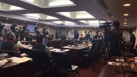  台北市議會警政衛生委員會，警察專案報告松山分局之亂 記者李依璇攝影