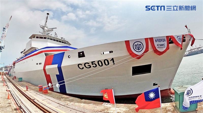 4千噸級巡防艦報到　搭載凶猛火箭彈