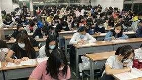 圖／名師學院- Good全名師群總召顧全提供,學生考試