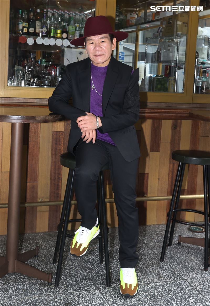 趙傳全新專輯「老不休」發表，承認已經離婚11年。（記者邱榮吉/攝影）