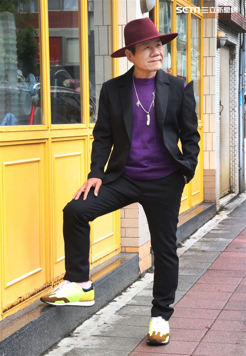 趙傳全新專輯「老不休」發表，承認已經離婚11年。（記者邱榮吉/攝影）