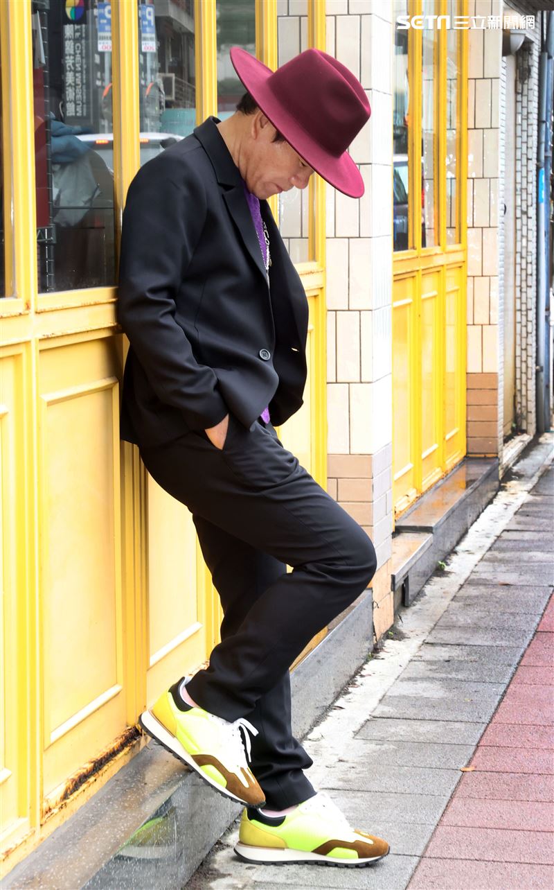 趙傳全新專輯「老不休」發表，承認已經離婚11年。（記者邱榮吉/攝影）