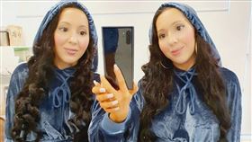 雙胞胎姐妹安娜和露西2人花費5萬澳幣整到外貌幾乎一樣。（圖／翻攝自annalucydecinque IG）