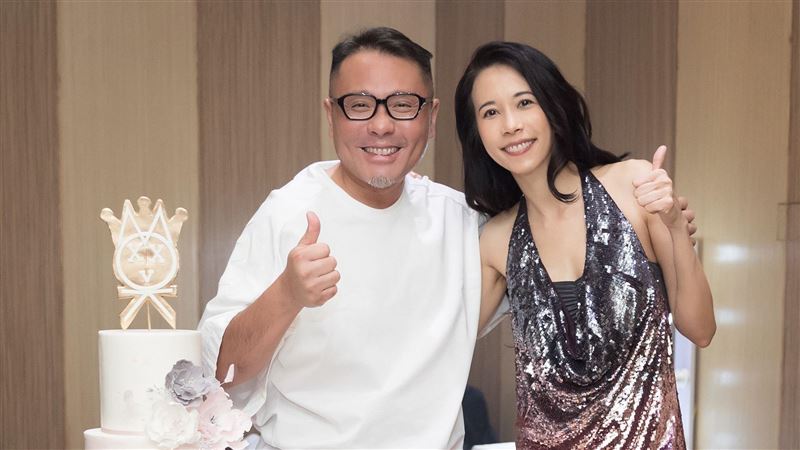 成功打造莫文蔚巨星　他登美國告示牌
