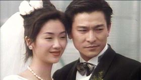 劉德華與吳倩蓮。（圖／翻攝自微博）