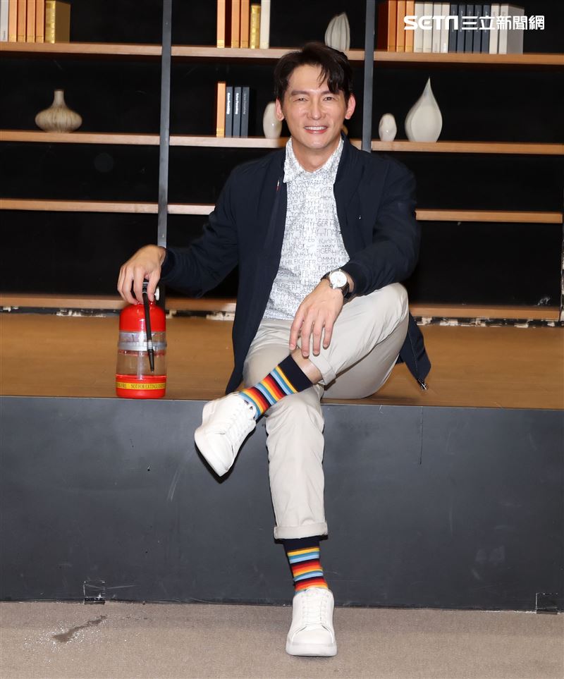 溫昇豪聯訪。（記者邱榮吉/攝影）