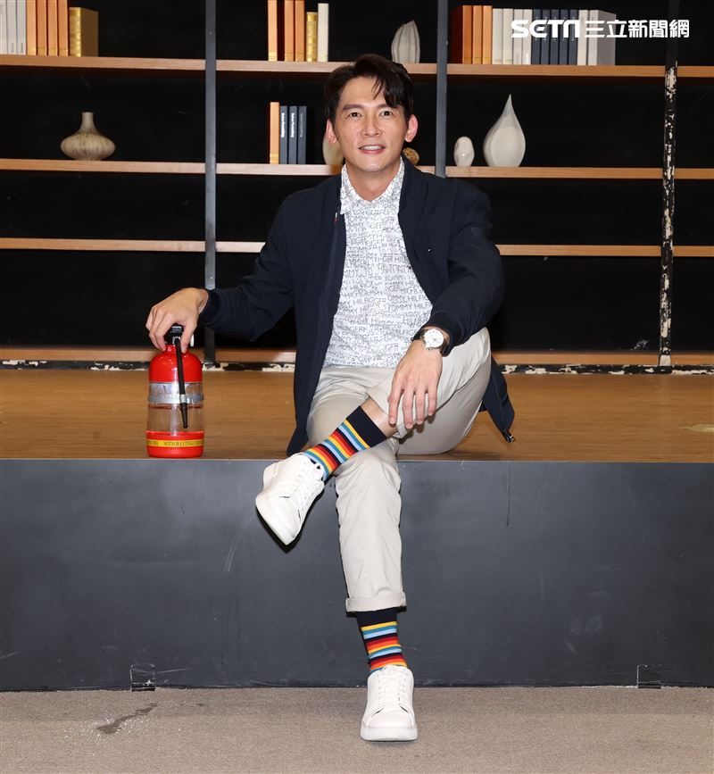 溫昇豪聯訪。（記者邱榮吉/攝影）