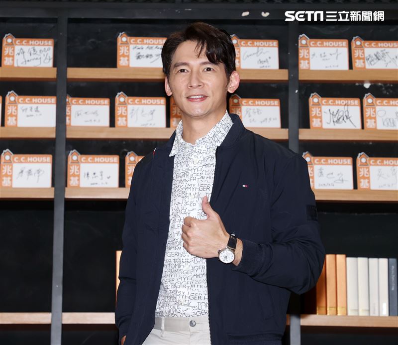 溫昇豪聯訪。（記者邱榮吉/攝影）