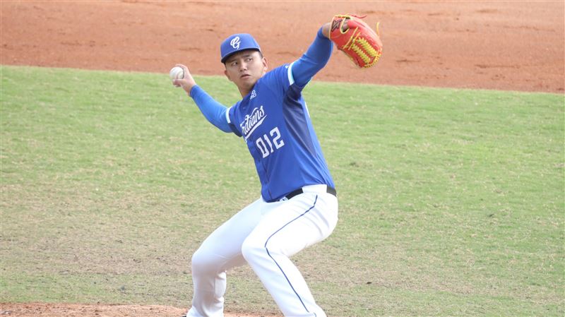 劉劭威首度上一軍　洪一中談二軍成績