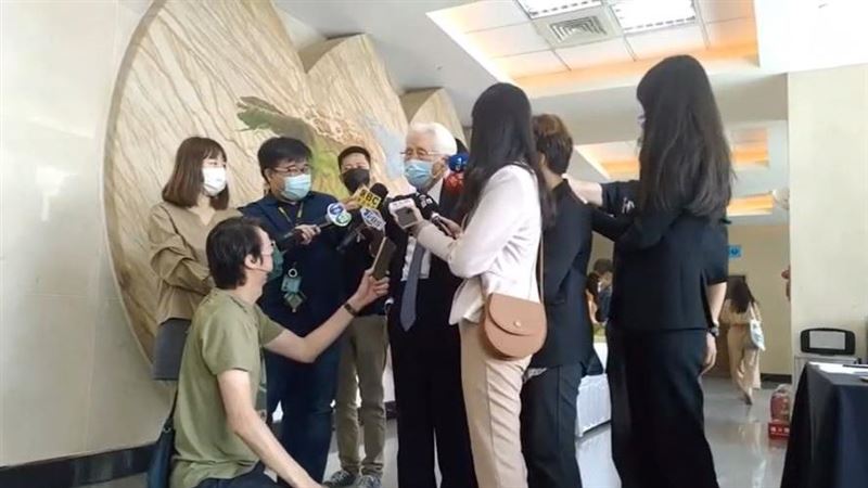 總統府盼繼續併肩努力　辜寬敏回應了