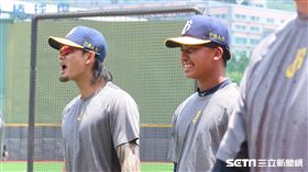 中信兄弟新秀投手余謙。（圖／記者王怡翔攝影）
