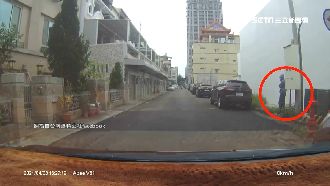 行竊被發現！賊當「空中飛人」逃逸