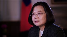 蔡英文、國旗、台灣（翻攝自哈利法克斯國際安全論壇推特）