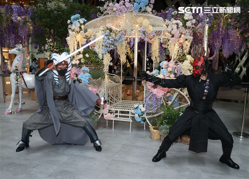 達斯魔、阿索卡出席星戰日。（記者邱榮吉/攝影）