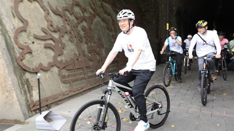 林右昌率隊展開「騎」福輕旅！