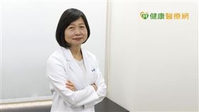 專研頭皮毛囊細胞研究的黃琇琴博士表示，人體擁有自癒力，頭皮是身體的一部分，當然也擁有強大的復原力，如何啟動復原力，就必須了解頭皮老化的原因。