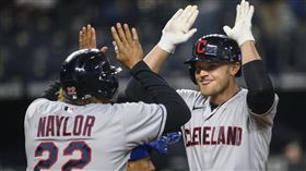 ▲包爾斯（Jake Bauers）代打張育成敲2分砲。（圖／美聯社／達志影像）