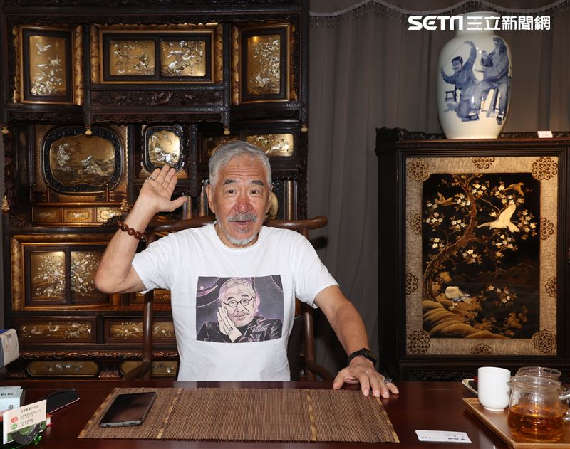痛苦歌王孫情舉辦「孫情藝藏珍寶」展覽會。（記者邱榮吉/攝影）