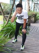 全明星小刀三立新聞網專訪。（記者邱榮吉/攝影）