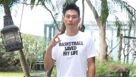 全明星小刀三立新聞網專訪。（記者邱榮吉/攝影）